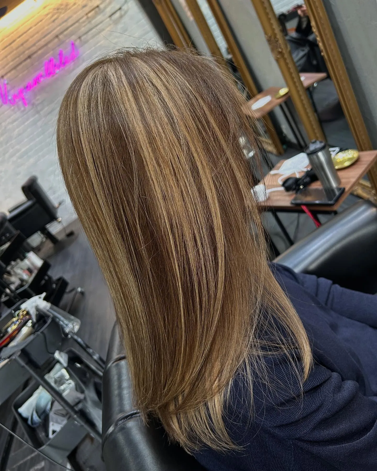 分け目を変えるだけで2WAYカラー🙆🏻